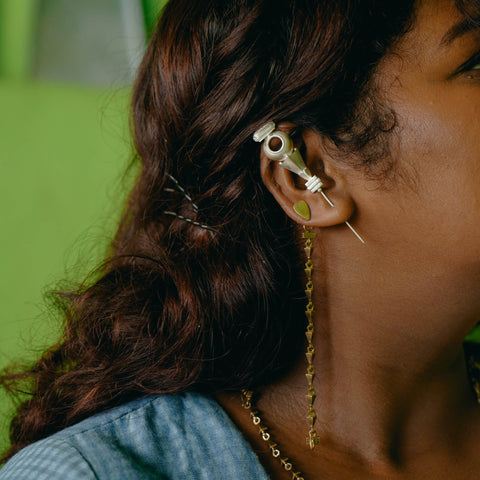 Love Earpins