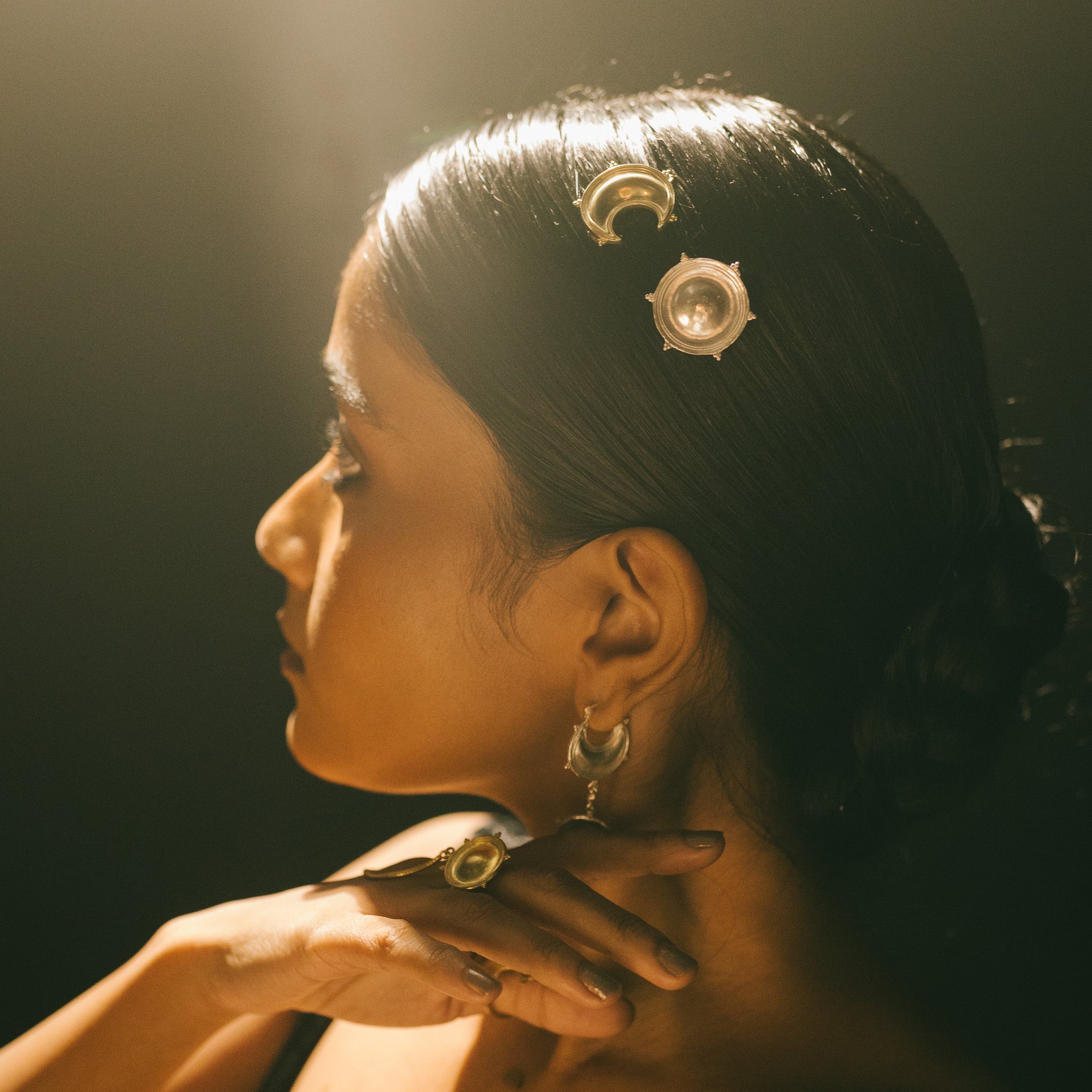 Dichotomy Sun & Moon Hair Clip – Surmeyi